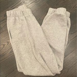 Brandy Melville grey Rosa sweatpants
